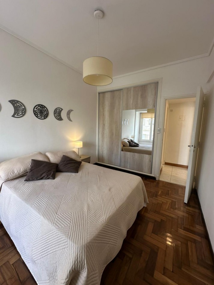 VENTA DE ENCANTADOR DEPARTAMENTO DE DOS AMBIENTES RECICLADO 